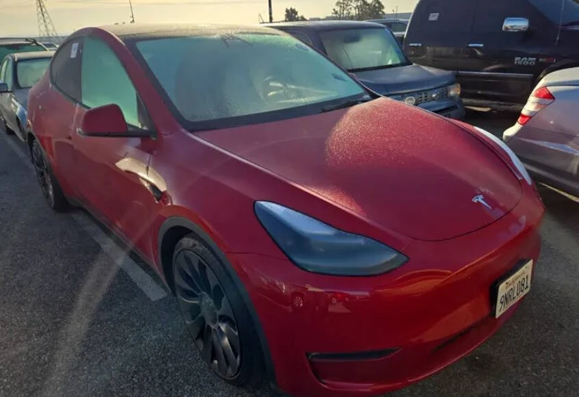 2021 Tesla Model Y Performance - Image 4 of 10
