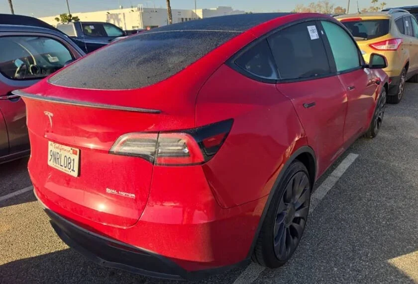 2021 Tesla Model Y Performance - Image 3 of 10