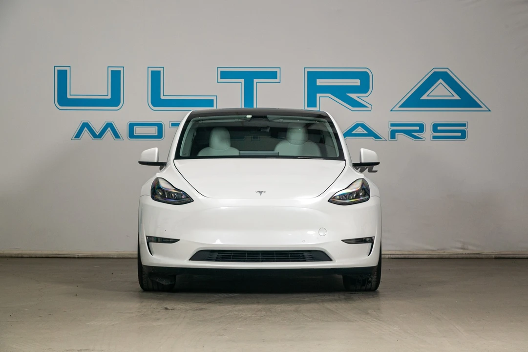2021 Tesla Model Y Performance - Image 5 of 21