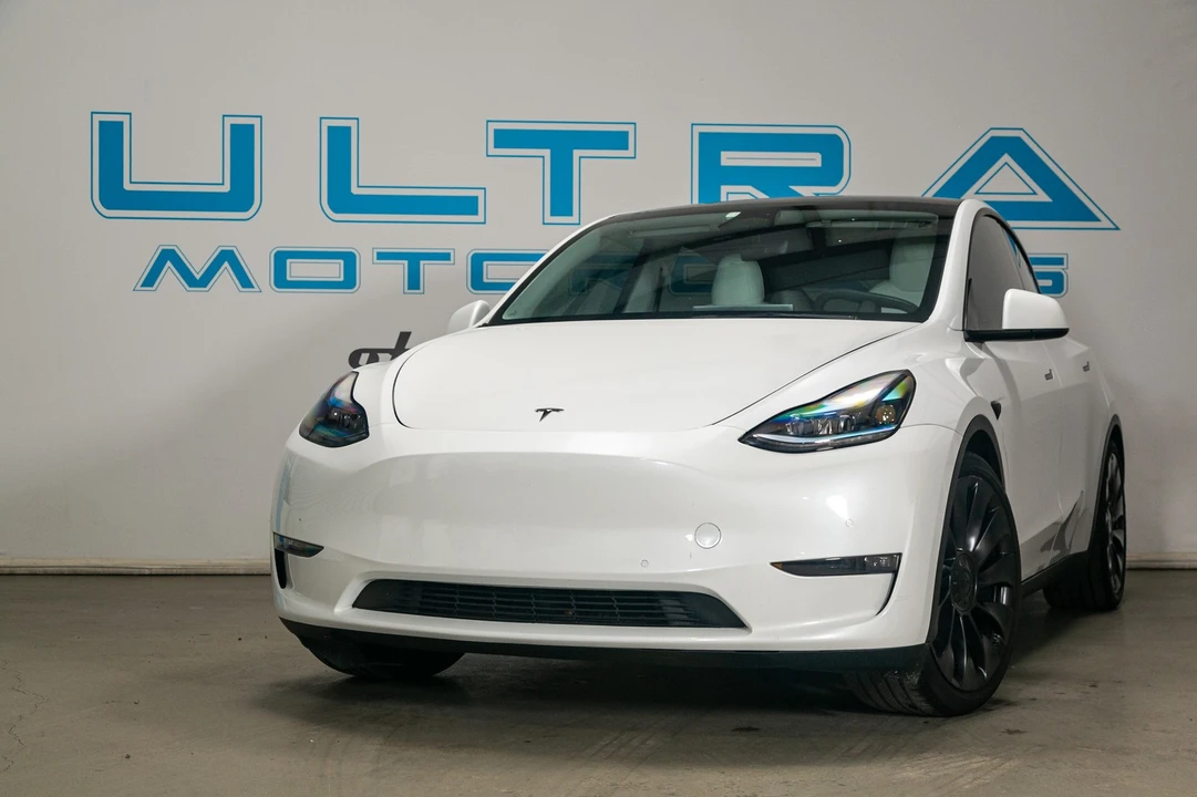 2021 Tesla Model Y Performance - Image 3 of 21