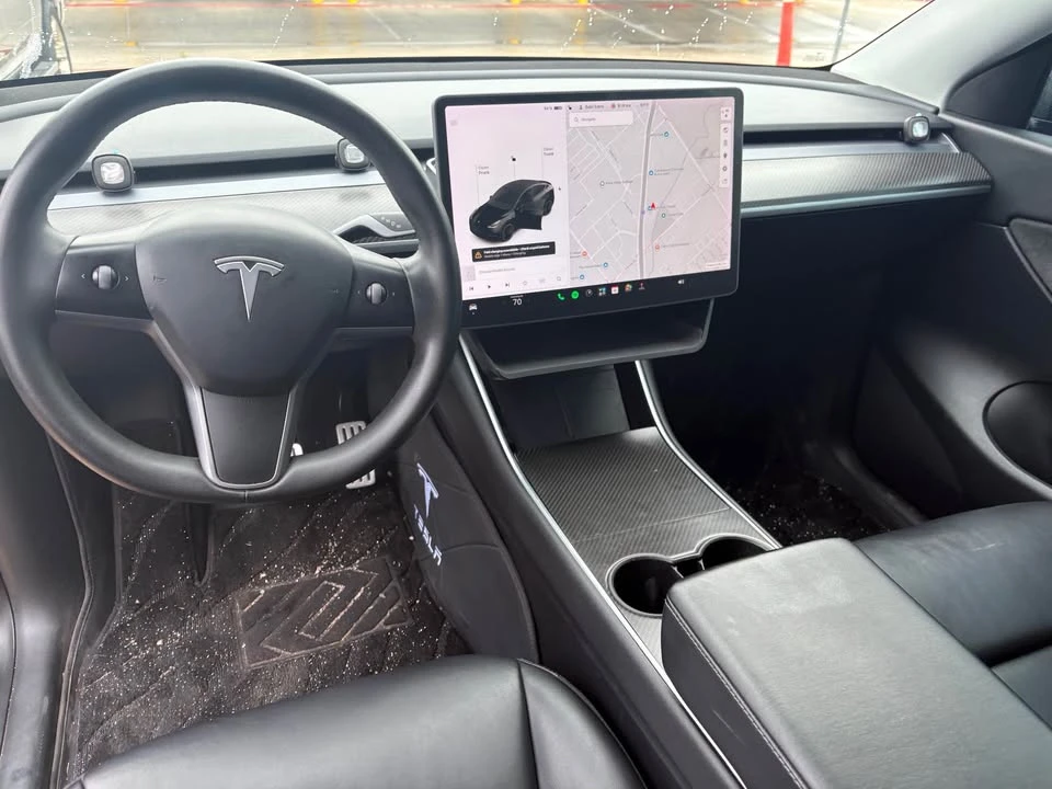 2021 Tesla Model Y Performance - Image 2 of 5