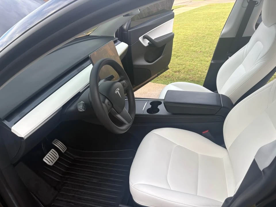 2021 Tesla Model Y Performance - Image 8 of 8