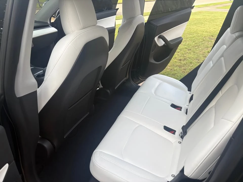 2021 Tesla Model Y Performance - Image 7 of 8