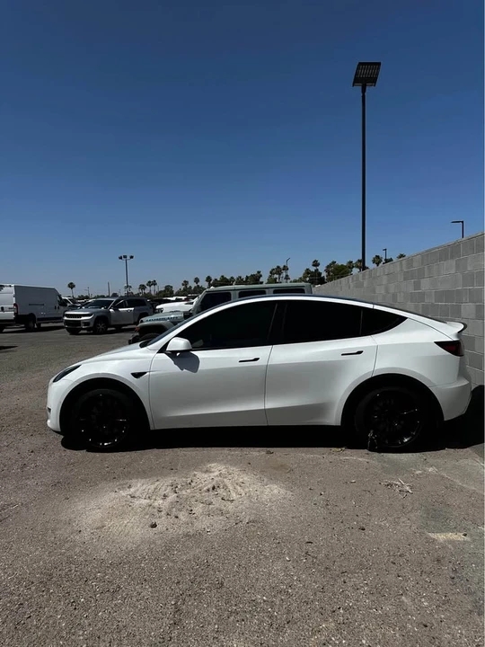2021 Tesla Model Y Performance - Image 8 of 8