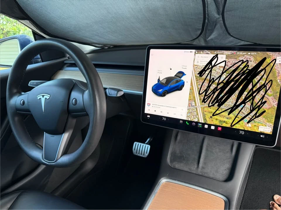 2021 Tesla Model Y Performance - Image 18 of 18