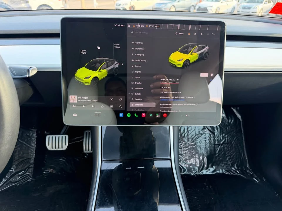 2021 Tesla Model Y Performance - Image 19 of 20