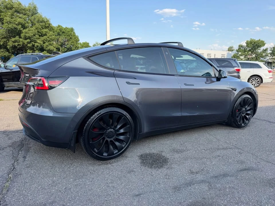 2021 Tesla Model Y Performance - Image 8 of 20
