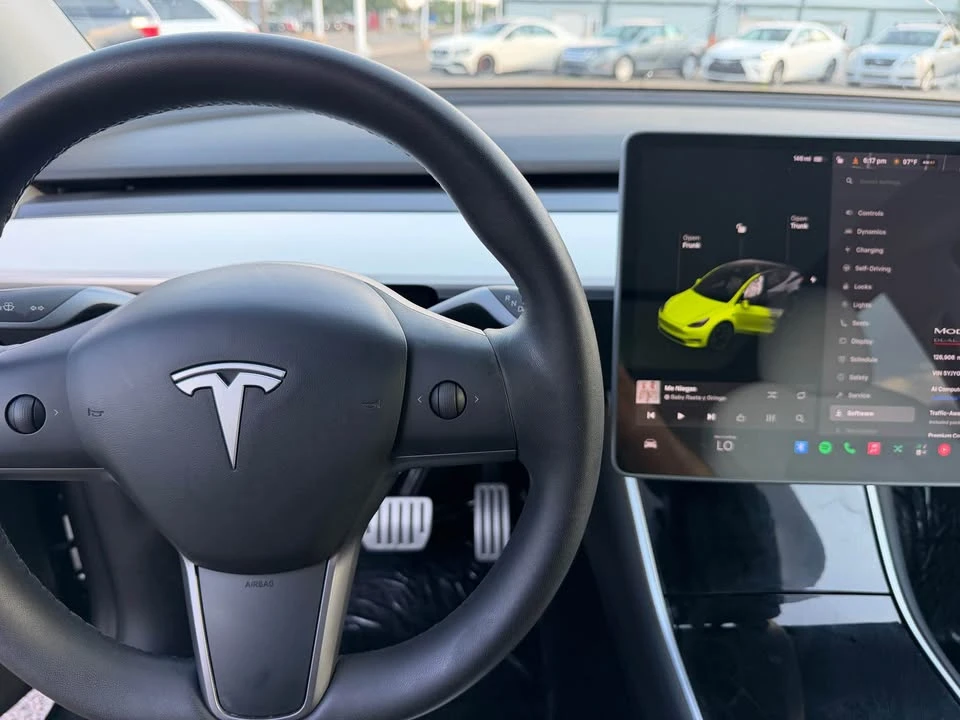 2021 Tesla Model Y Performance - Image 20 of 20