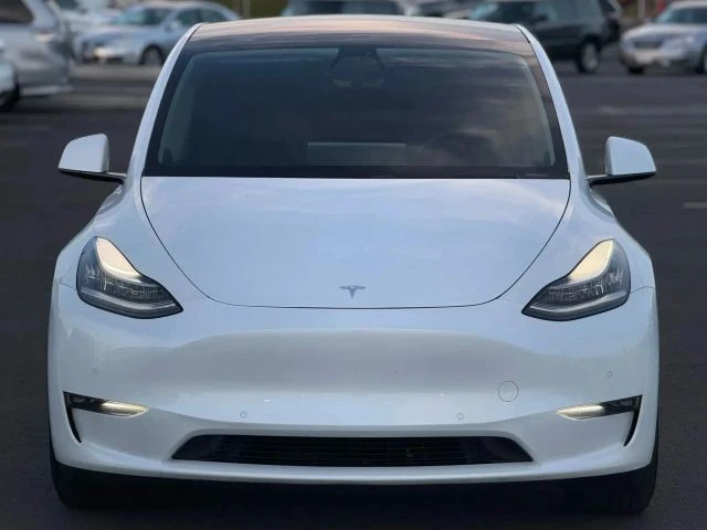 2021 Tesla Model Y Performance - Image 5 of 12