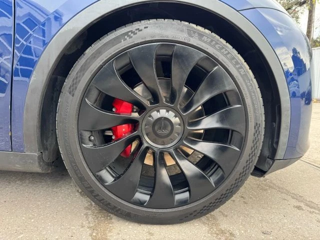 2021 Tesla Model Y Performance - Image 6 of 9