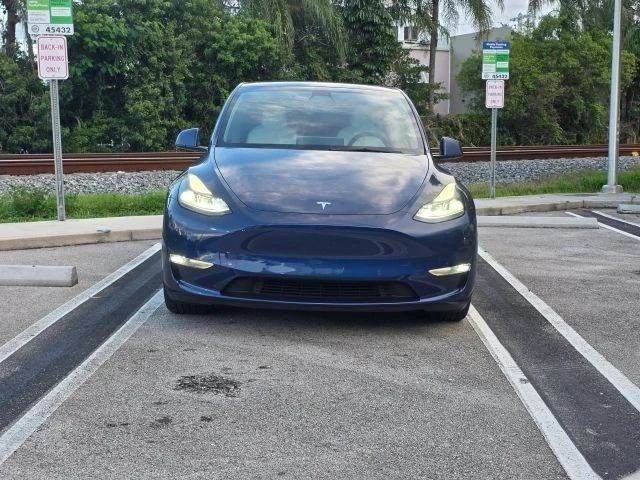 2021 Tesla Model Y Performance - Image 4 of 21
