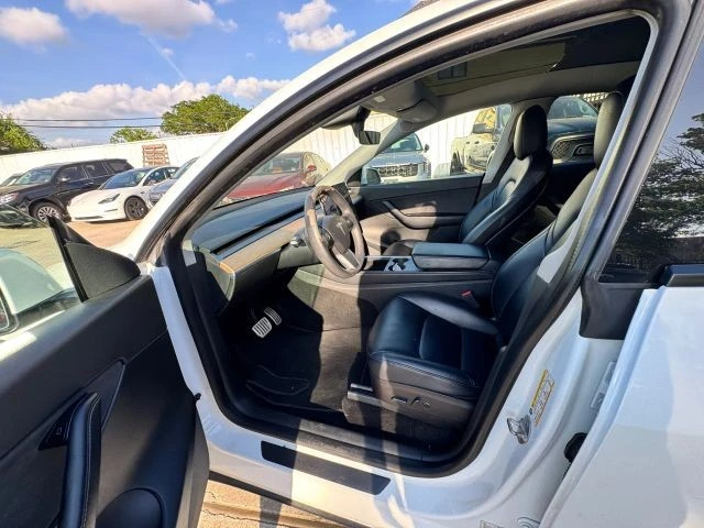 2021 Tesla Model Y Performance - Image 2 of 8