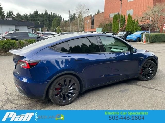 2021 Tesla Model Y Performance - Image 12 of 21