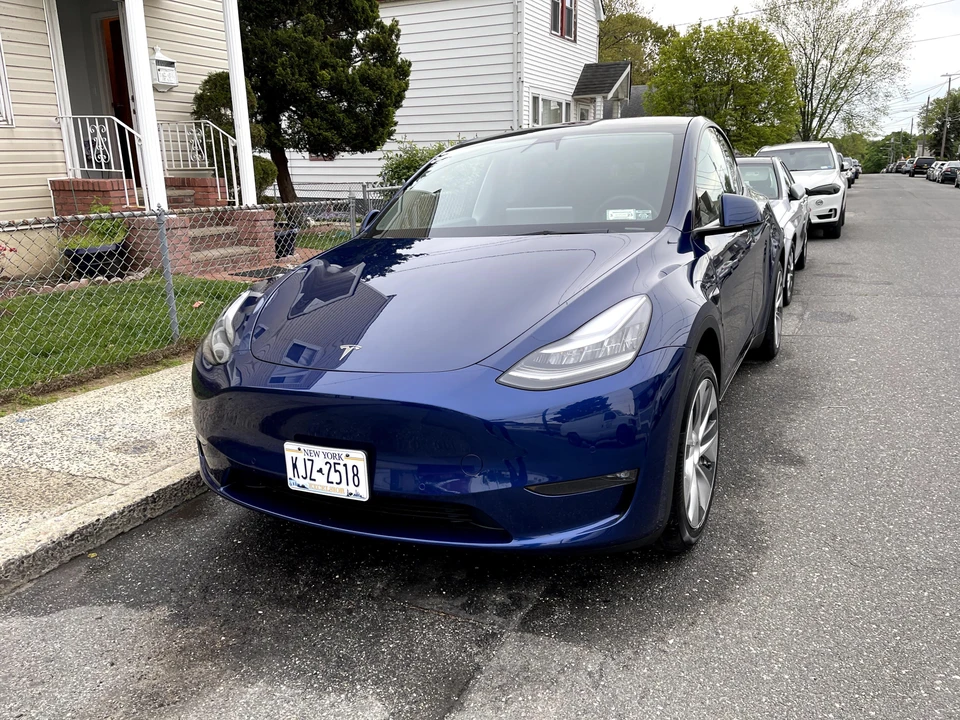 2021 Tesla Model Y - Image 10 of 31