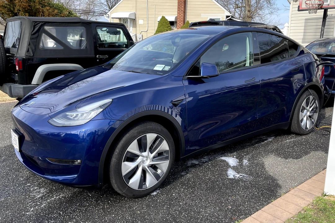 2021 Tesla Model Y - Image 12 of 31