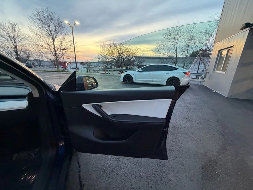 2021 Tesla Model Y - Image 12 of 16