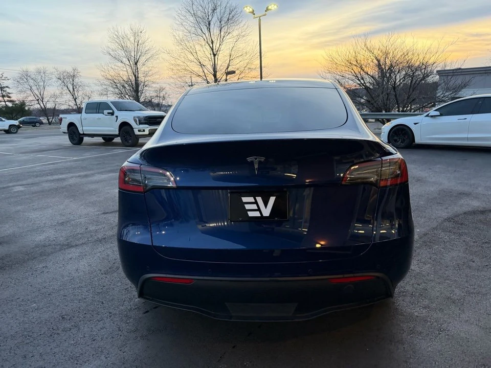 2021 Tesla Model Y - Image 4 of 16