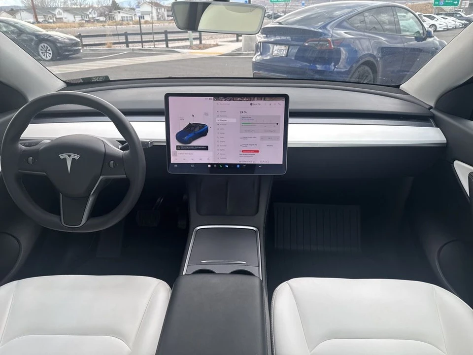 2021 Tesla Model Y - Image 21 of 21