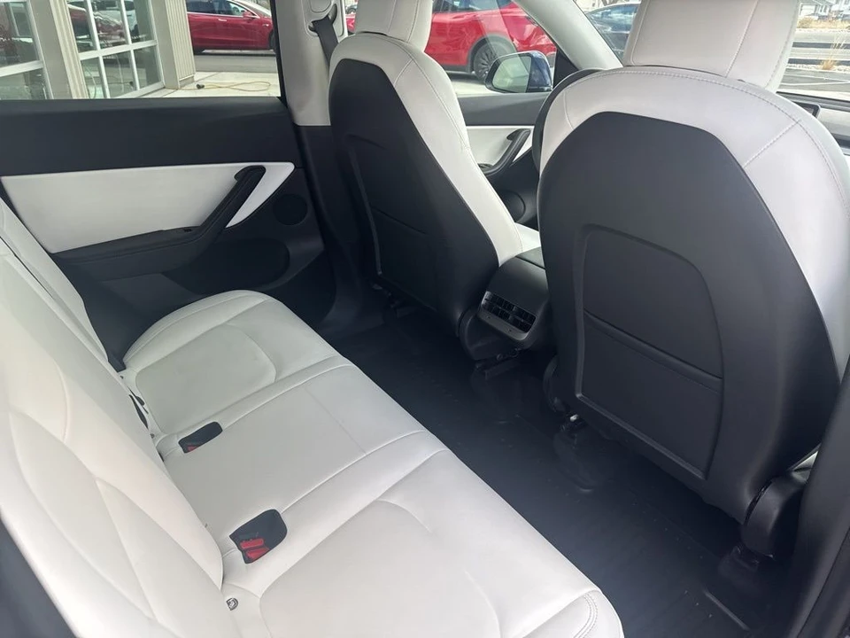 2021 Tesla Model Y - Image 19 of 21