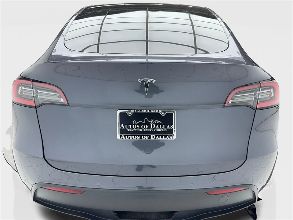 2021 Tesla Model Y - Image 11 of 12