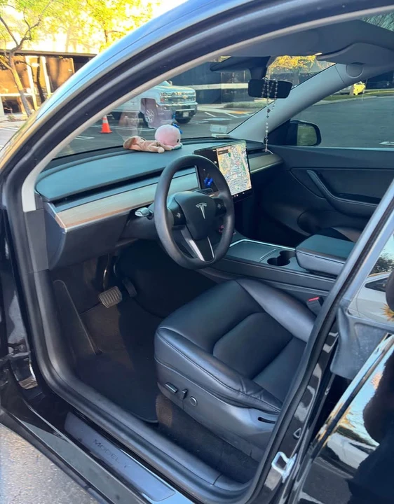 2021 Tesla Model Y - Image 4 of 6