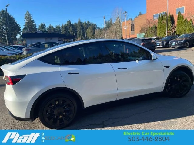 2021 Tesla Model Y - Image 9 of 21