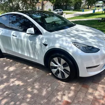 2021 Tesla Model Y Standard Range