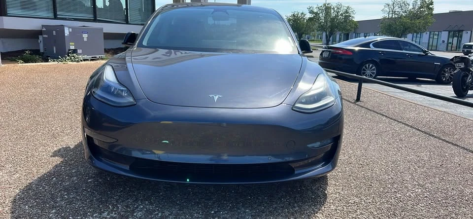 2021 Tesla Model 3 - Image 2 of 20
