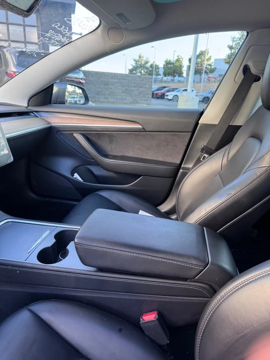 2021 Tesla Model 3 - Image 9 of 15