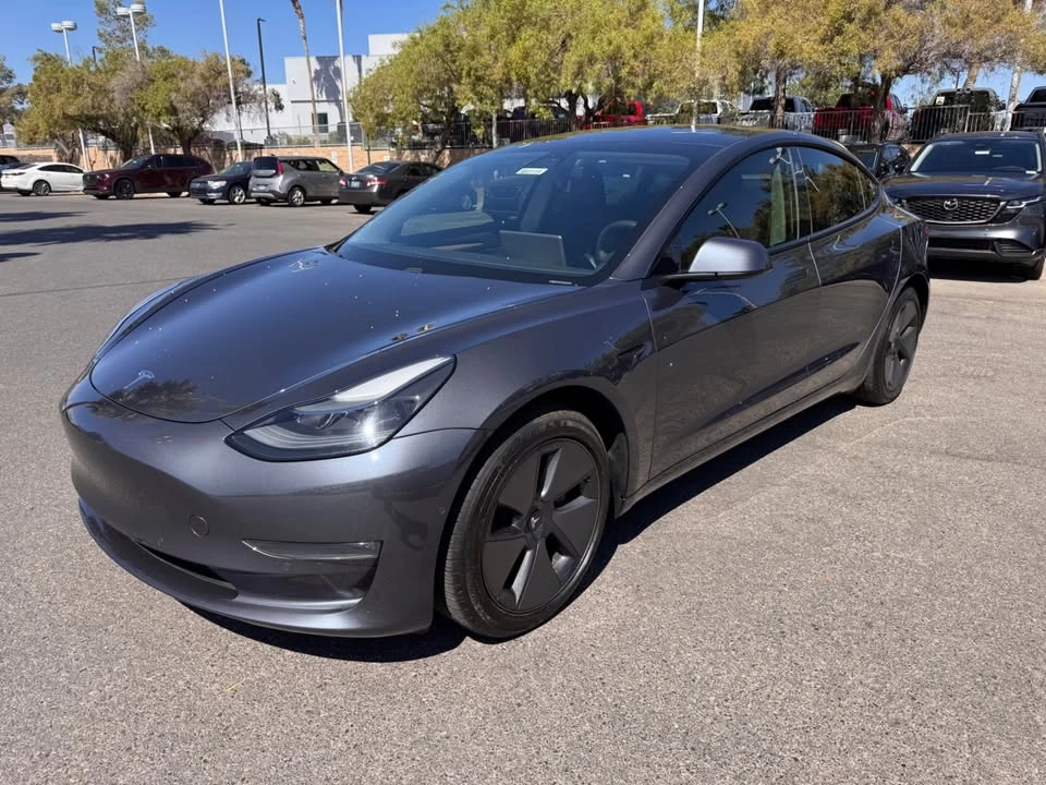 2021 Tesla Model 3 - Image 14 of 15