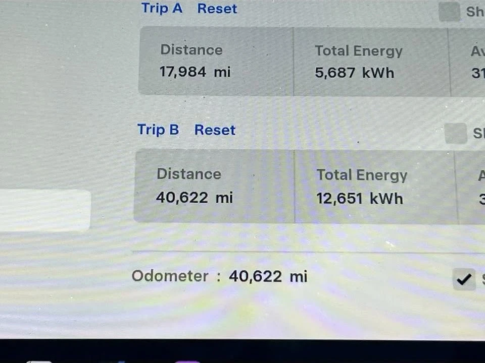 2021 Tesla Model Y - Image 11 of 20