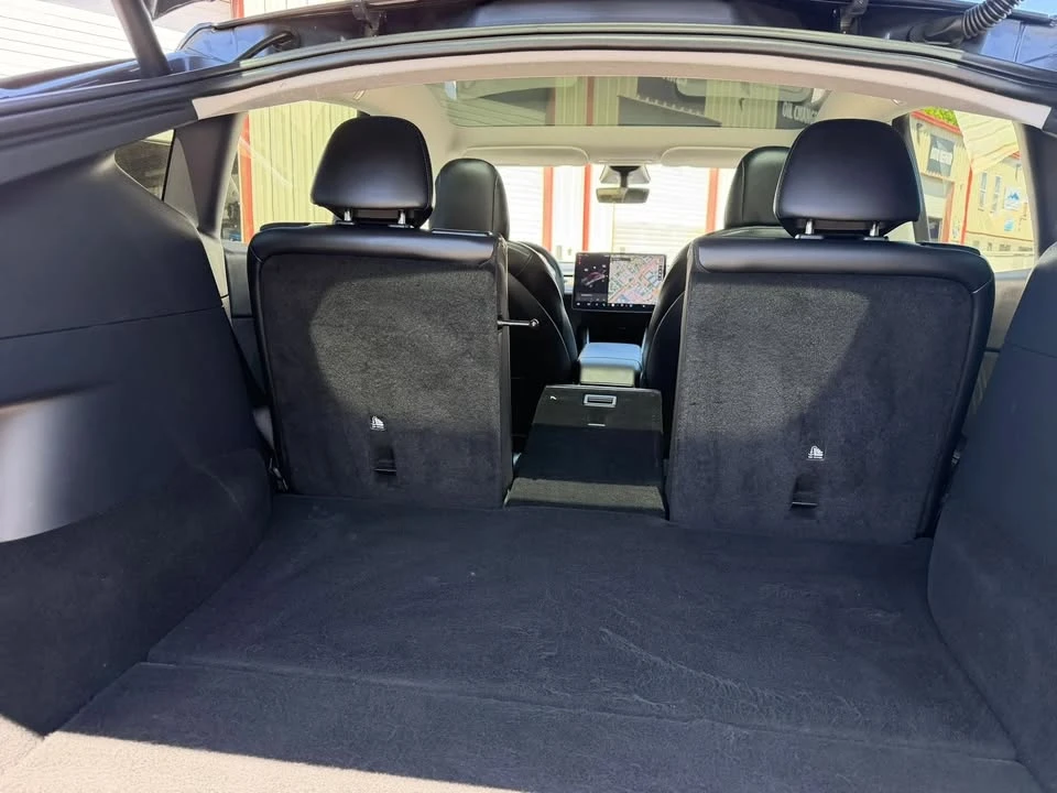 2021 Tesla Model Y - Image 8 of 11