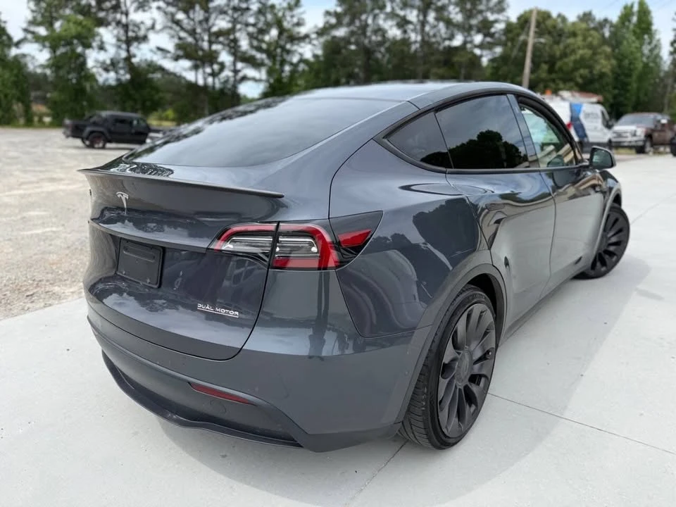 2021 Tesla Model Y Performance - Image 5 of 16