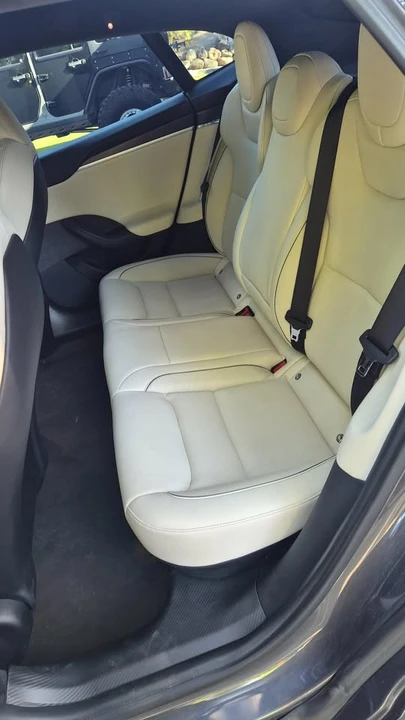 2021 Tesla Model S Plaid - Image 6 of 9