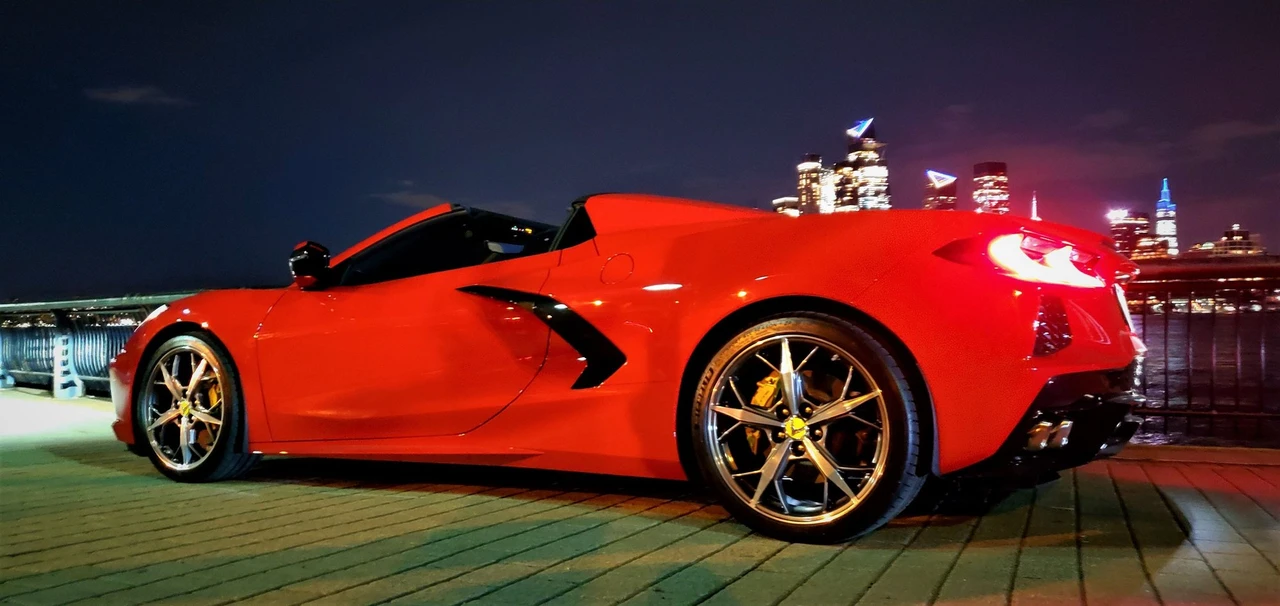 2021 Chevrolet Corvette C8 - Image 5 of 15