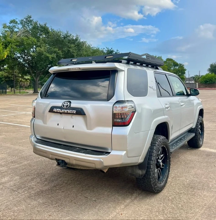 2021 Toyota 4Runner 5th Gen - Image 4 of 10