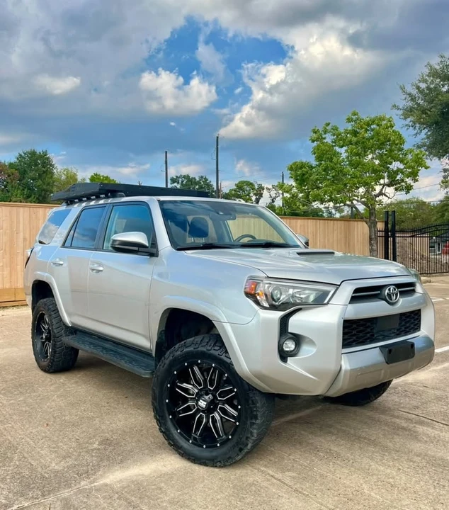 2021 Toyota 4Runner 5th Gen - Image 2 of 10