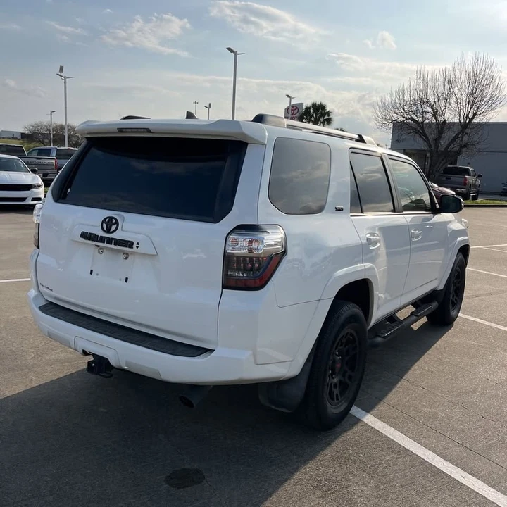 2021 Toyota 4Runner 5th Gen - Image 12 of 15