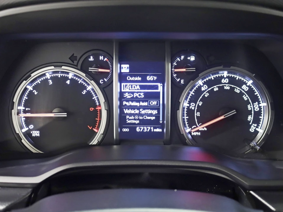 2021 Toyota 4Runner 5th Gen - Image 17 of 21