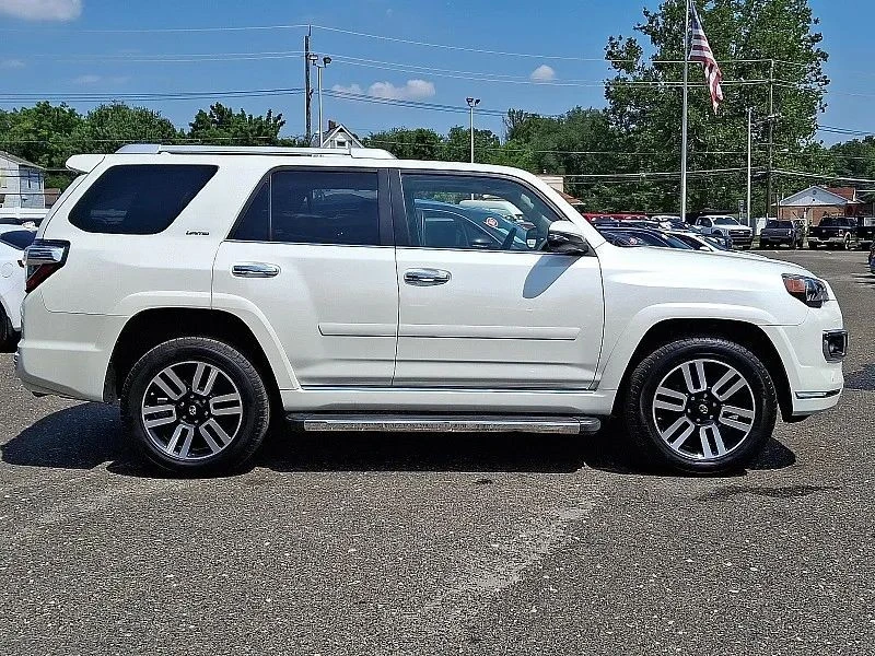 2021 Toyota 4Runner 5th Gen - Image 7 of 12