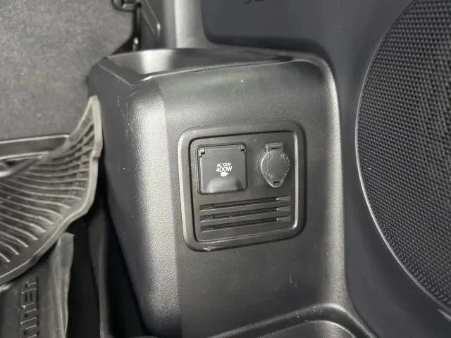 2021 Toyota 4Runner 5th Gen - Image 8 of 12
