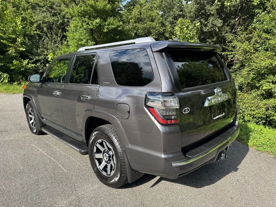 2021 Toyota 4Runner 5th Gen - Image 8 of 21