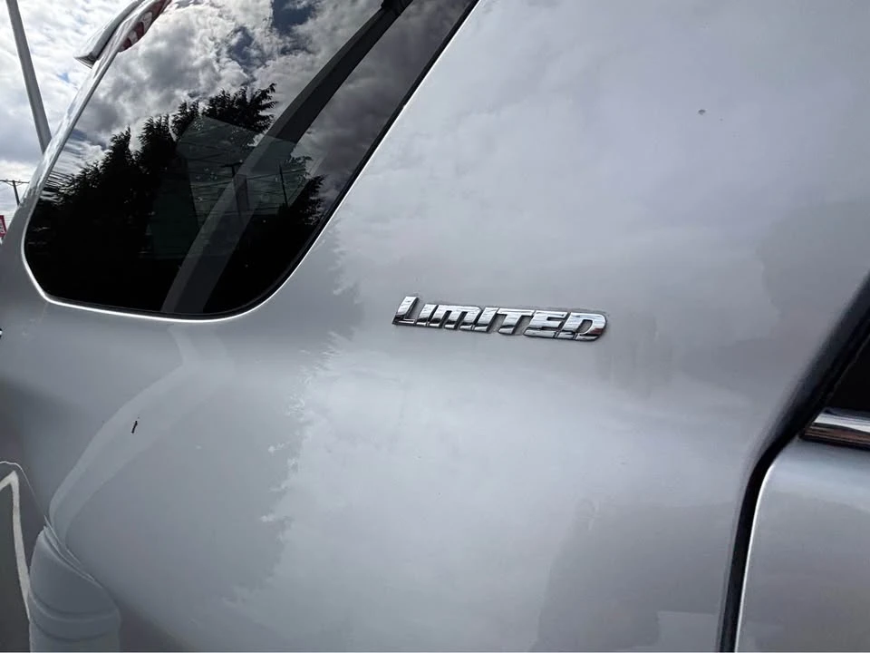 2021 Toyota 4Runner 5th Gen - Image 18 of 19