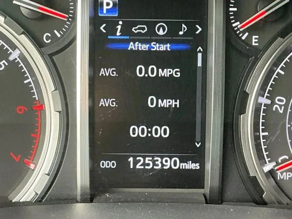 2021 Toyota 4Runner 5th Gen - Image 17 of 20