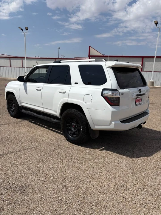 2021 Toyota 4Runner 5th Gen - Image 4 of 11