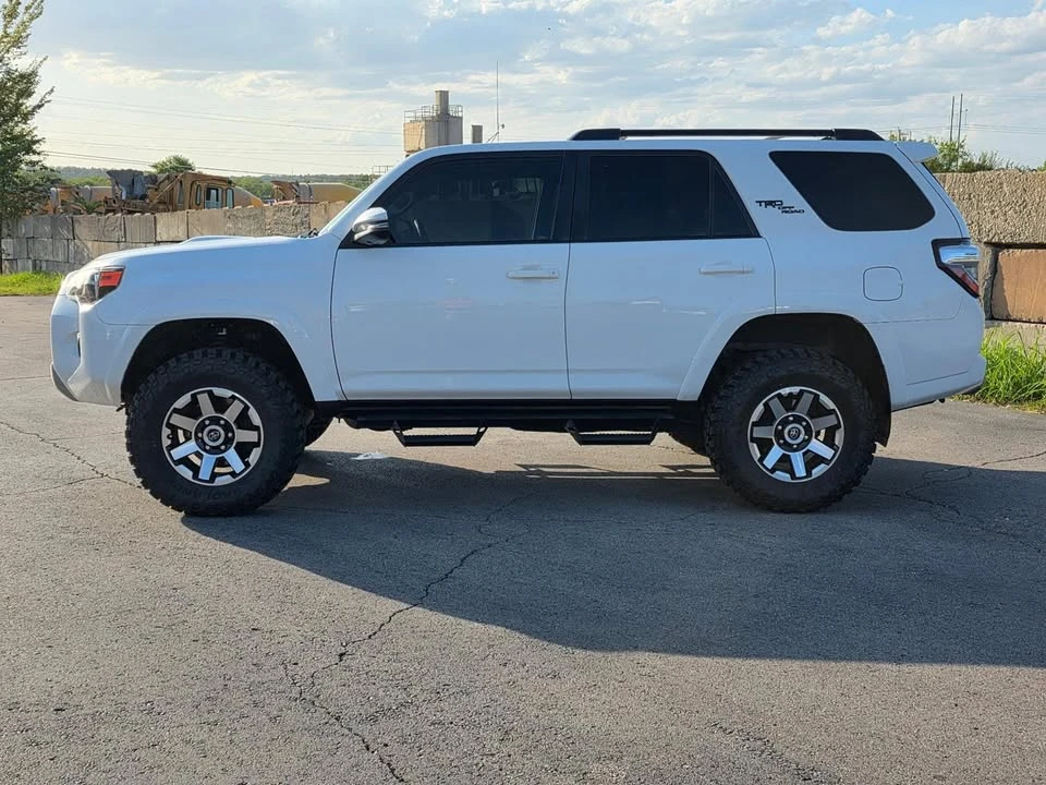 2021 Toyota 4Runner 5th Gen - Image 4 of 20