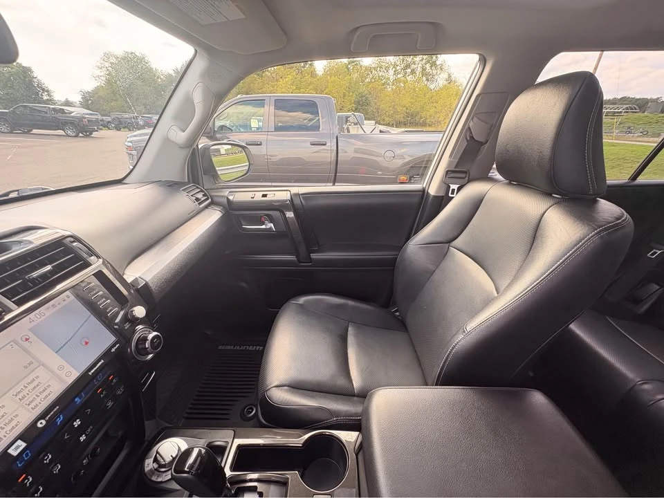 2021 Toyota 4Runner 5th Gen - Image 13 of 16