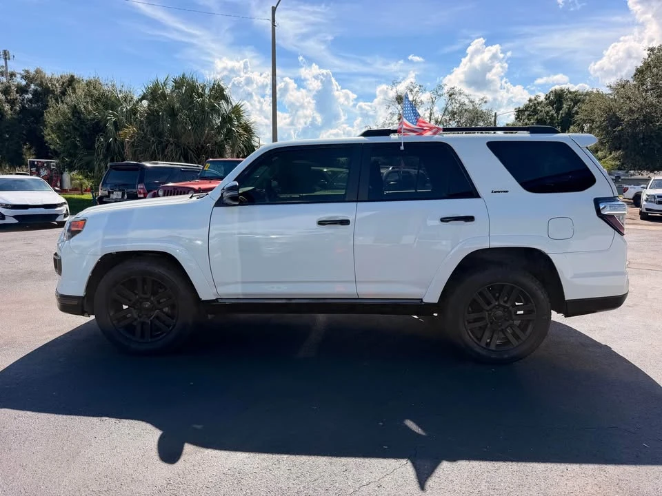 2021 Toyota 4Runner 5th Gen - Image 8 of 16