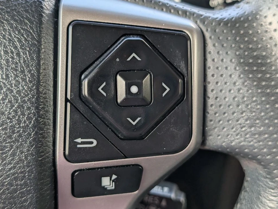 2021 Toyota 4Runner 5th Gen - Image 16 of 21