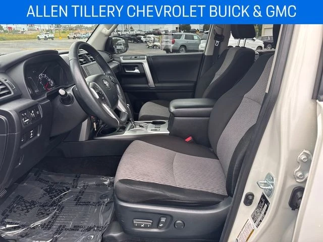 2021 Toyota 4Runner 5th Gen - Image 9 of 12